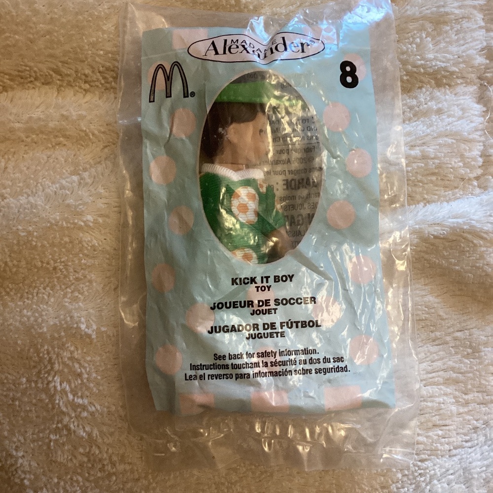2005 New McDonalds Madame Alexander KICK IT BOY #8
